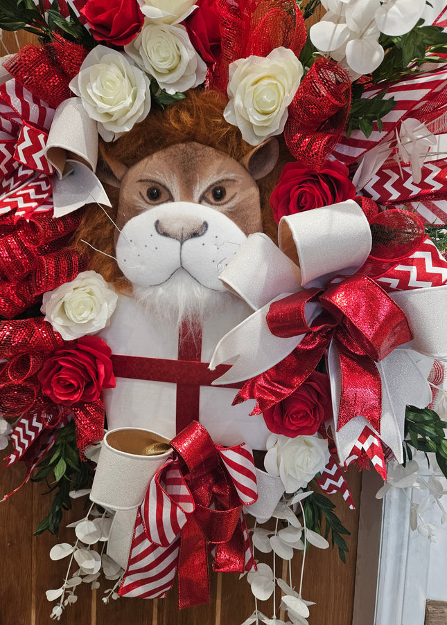 George ~ Large England World Cup Patriotic Football Wreath With Lion's Head