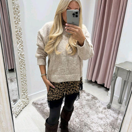 Soft Knit  Jumper Asymetric With Animal Print Black Lace