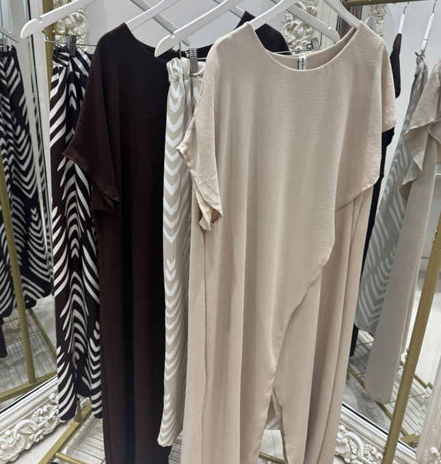 Chantelle ~ Loose Flowing Long Top & Wide Leg Trousers