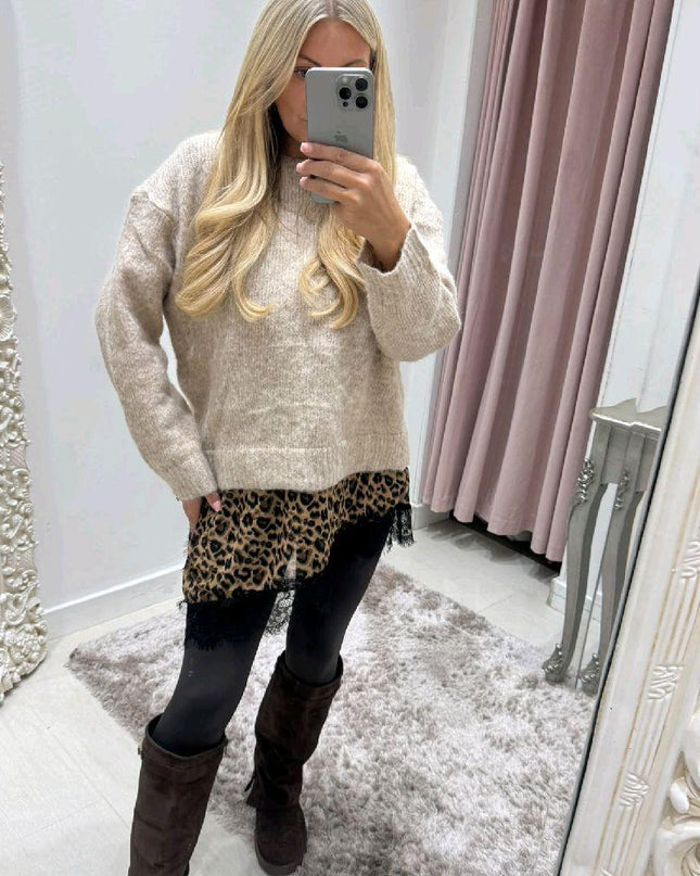 Soft Knit  Jumper Asymetric With Animal Print Black Lace