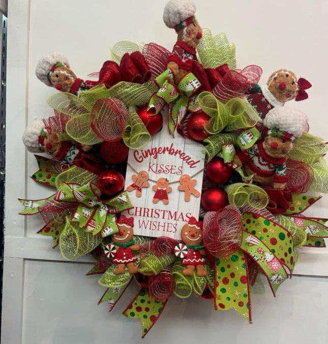 Luxury Gingerbread Kisses Christmas Wreath