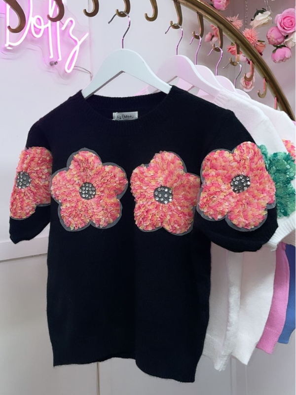 Rosie ~ Soft Knitted Short Sleeve Jumper  With Large Raised Flower Appliques